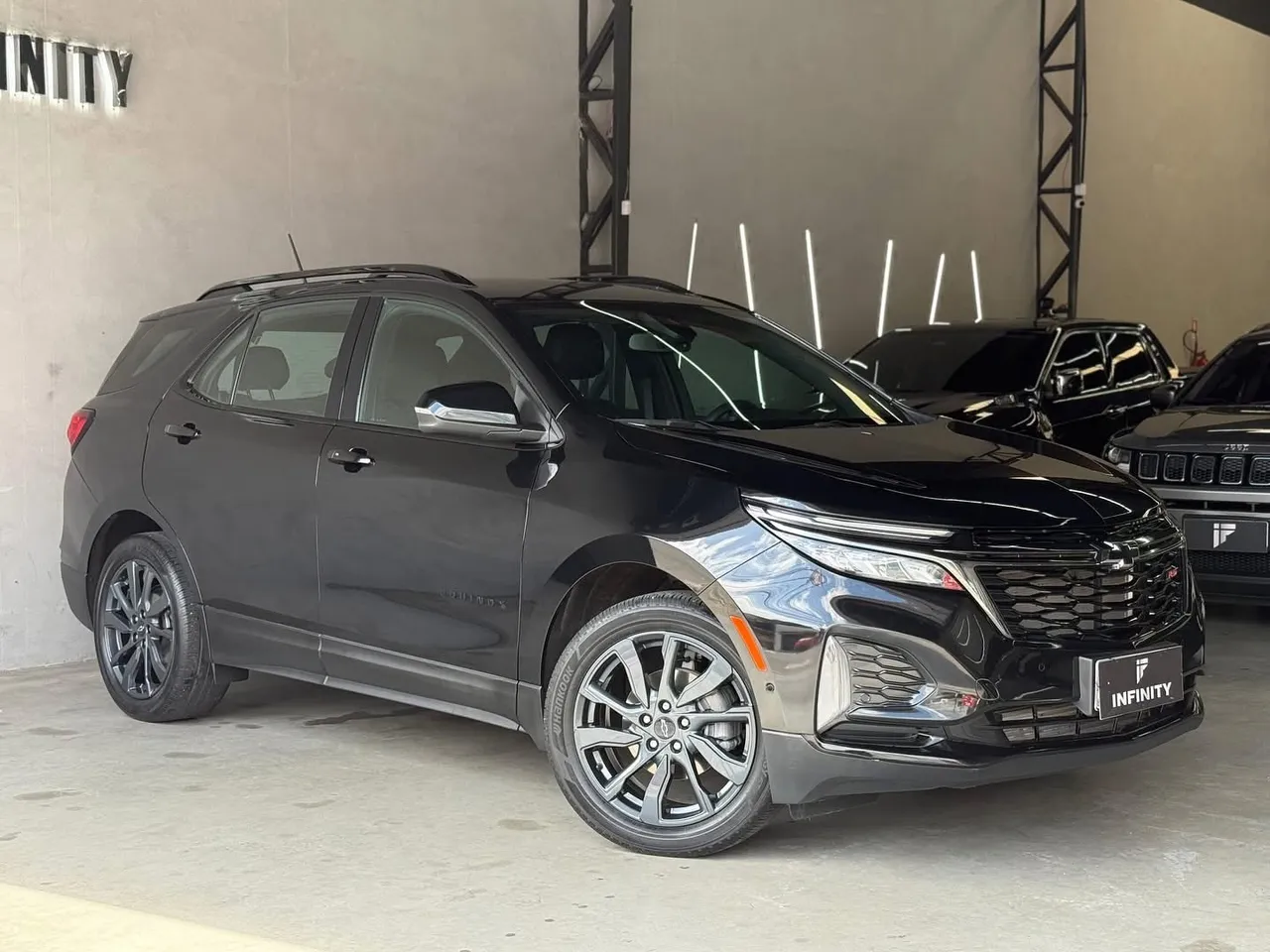 Equinox RS 1.5 Turbo 2023 - VERSÃO ESPORTIVA - Apenas 18.000 Km