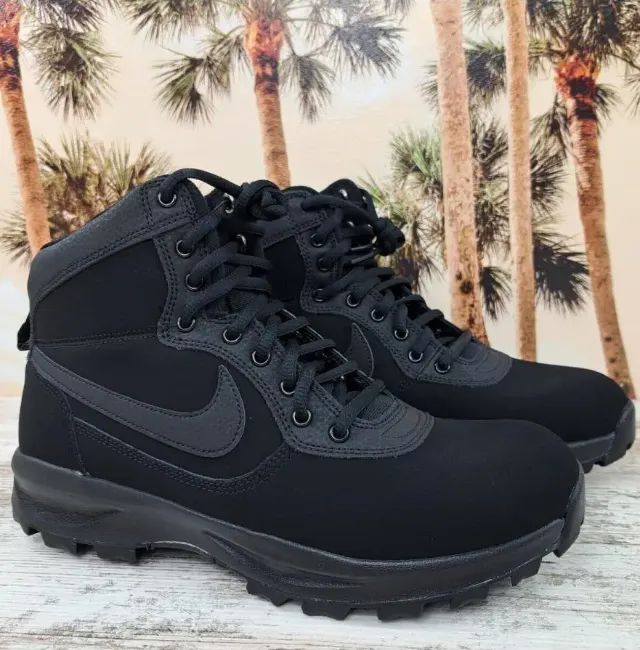 mens nike manoadome boots