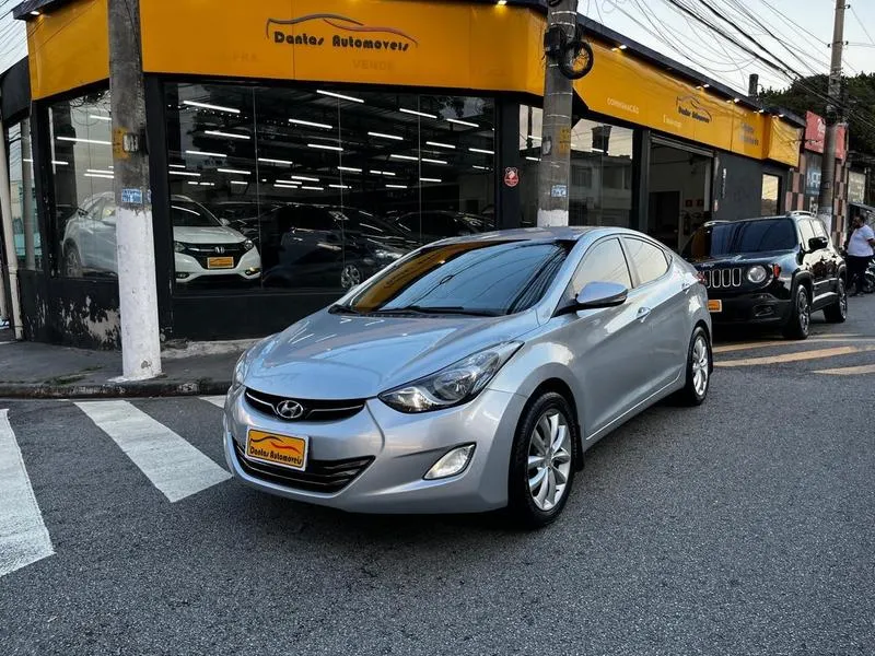 HYUNDAI ELANTRA GLS 2012