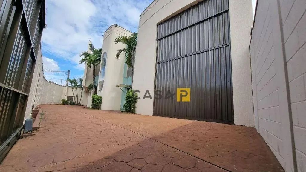 Salão à venda - Loteamento Industrial - Santa Bárbara D'Oeste/SP