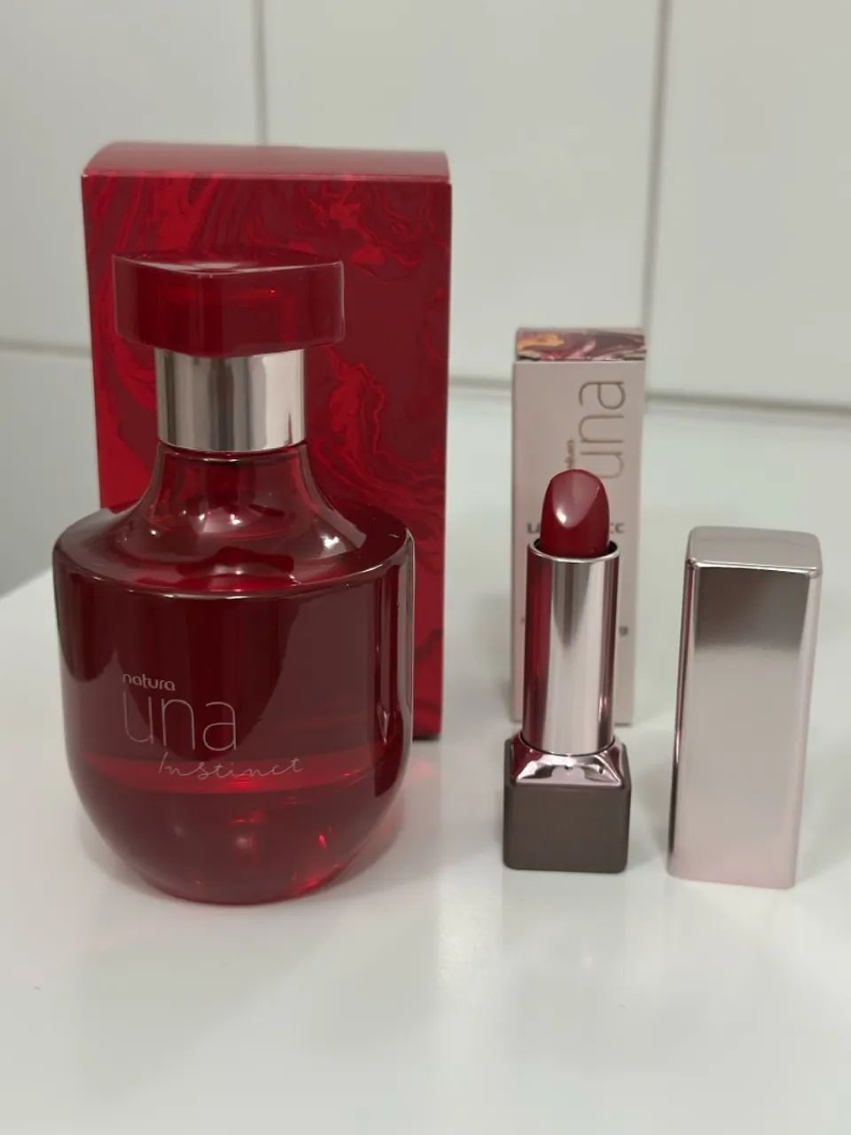 Kit Natura Una Instinct: Perfume e Batom Vermelho - Foto 5
