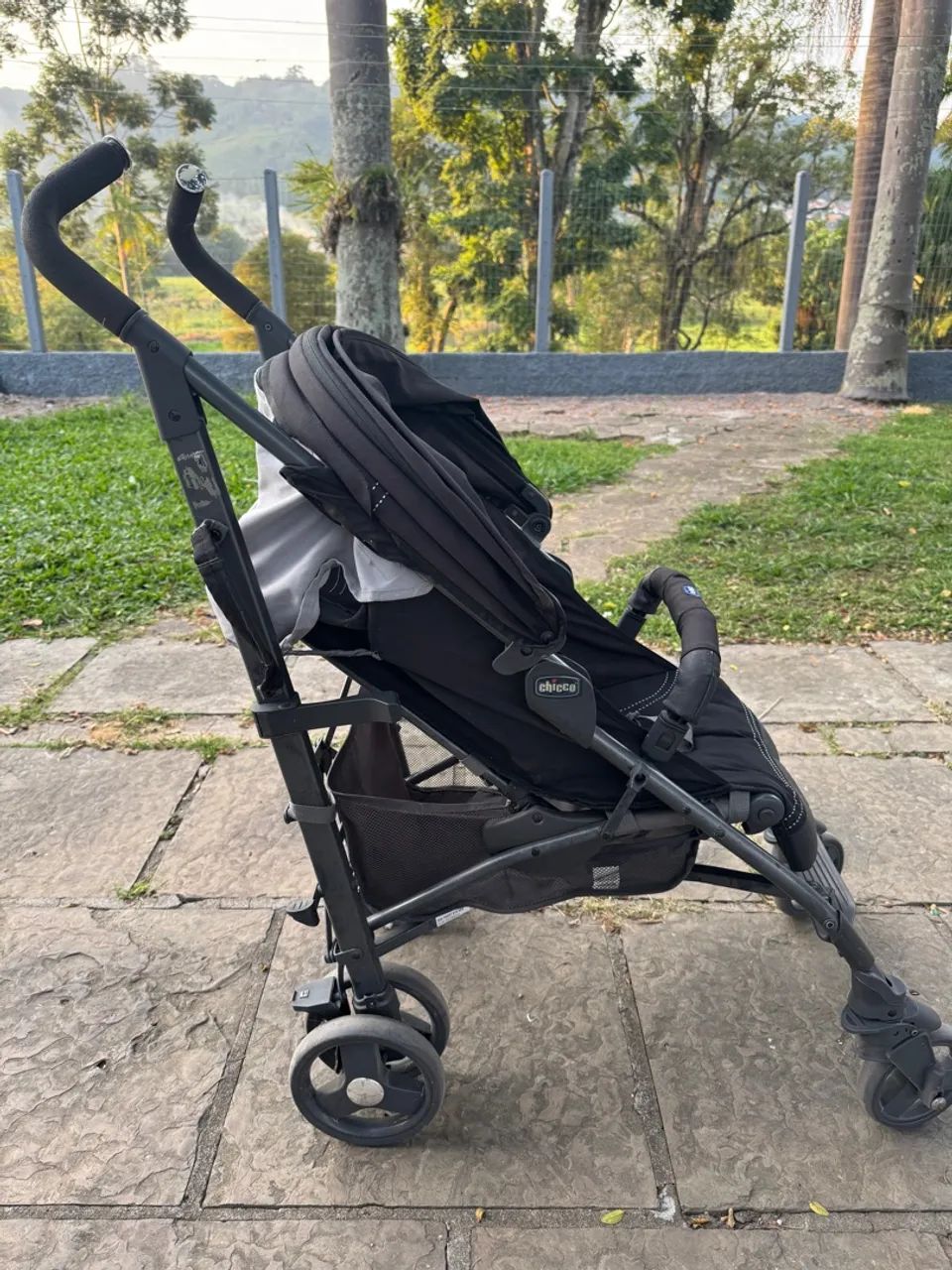 Carrinho de Bebê Chicco Liteway