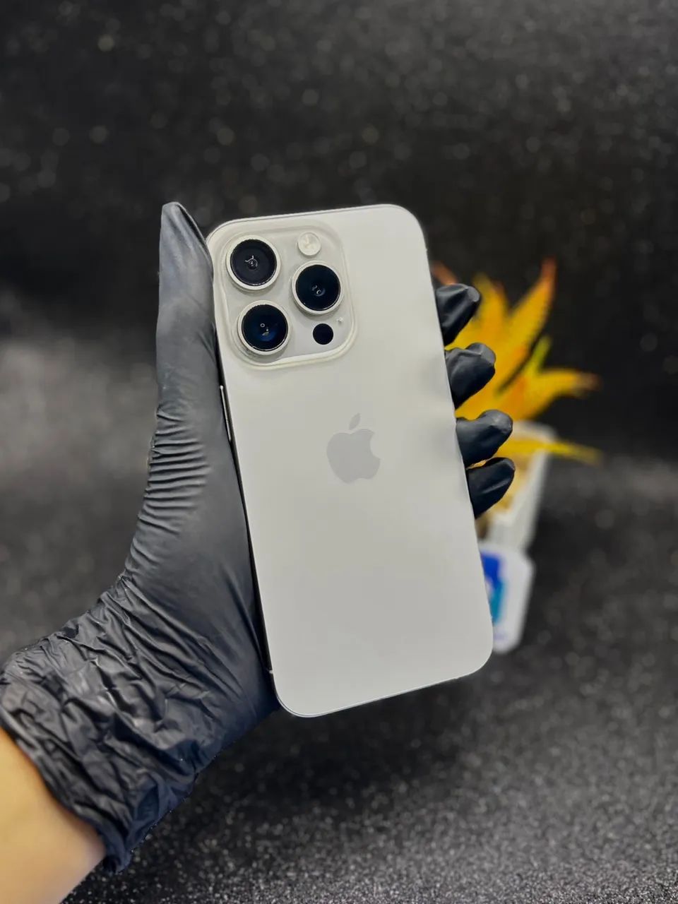 iphone 15 pro 90% Natural Titanium- Seminovo com garantia 