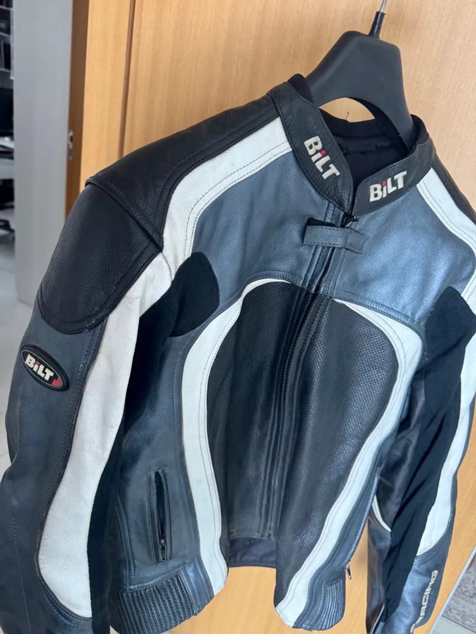 Jaqueta de couro para moto - importada EUA