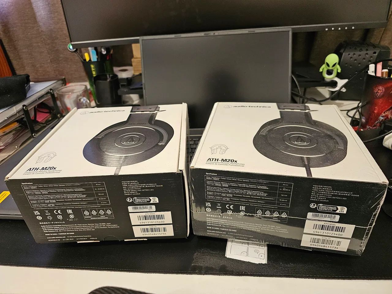 Fone de Ouvido Audio-Technica ATH-M20x - Novo/usado