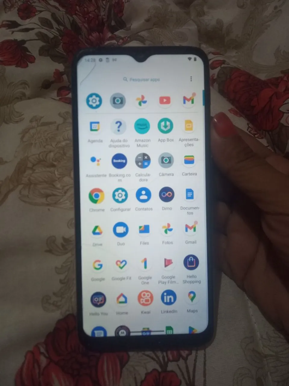 Vendo um celular motor g9 play so nao sair volume mais reto funciona 
