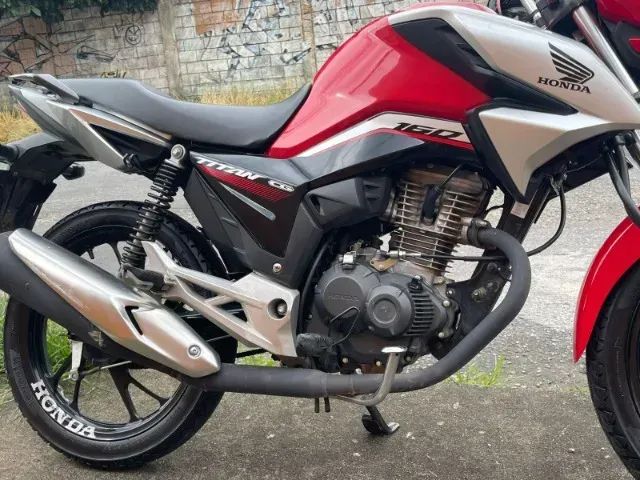 TITAN 160 PERFEITAS CONDIÇÕES (VENDO FINANCIADO E NO BOLETO) - Foto 2