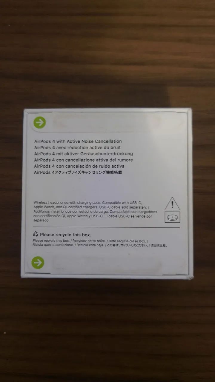 Apple AirPods 4 com Cancelamento de Ruído (ANC)  - Foto 3