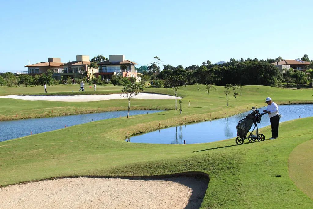TERRENOà VENDA NO COSTÃO GOLF LOTE 38