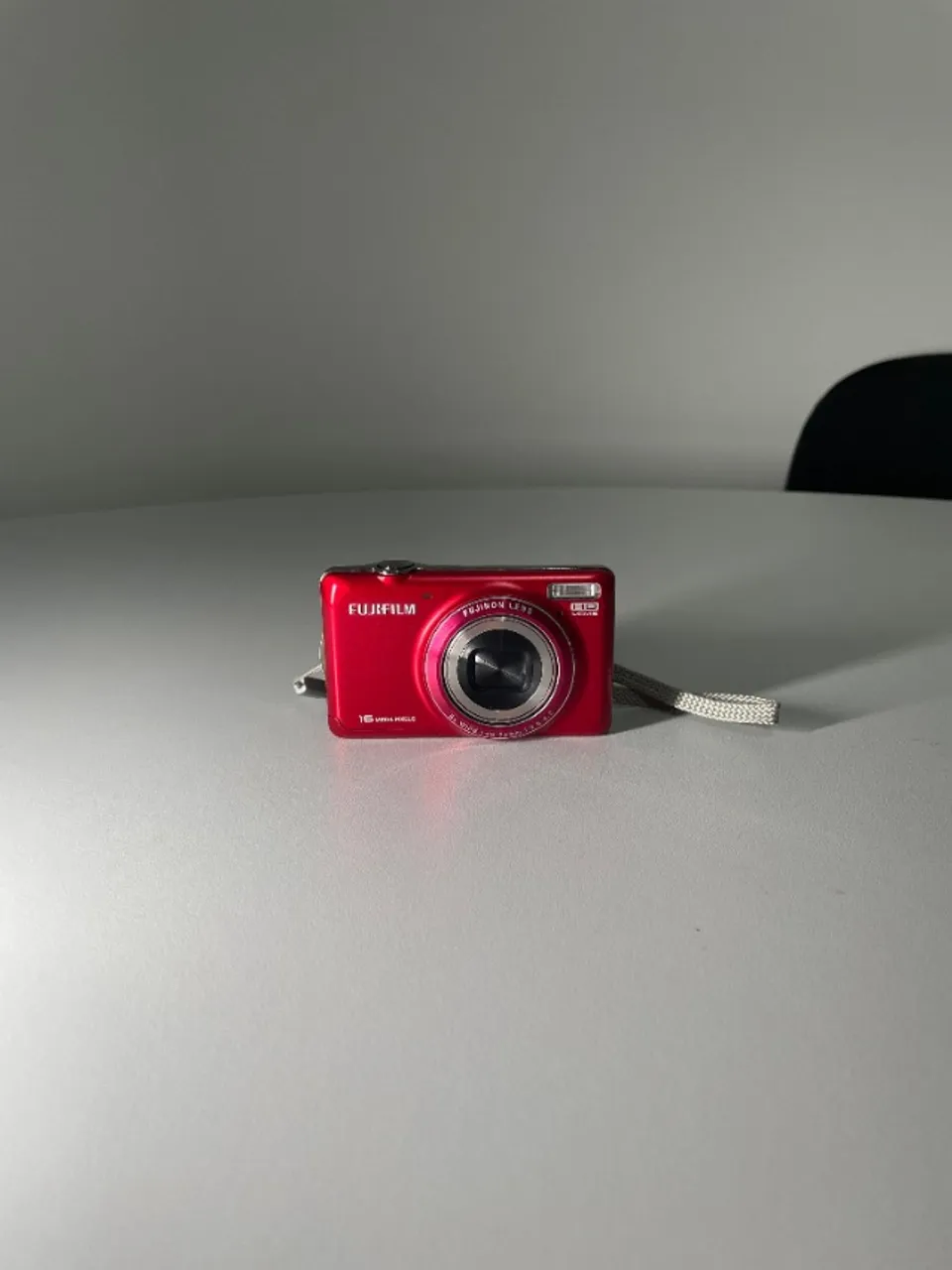 Fujifilm FinePix JX420 na caixa