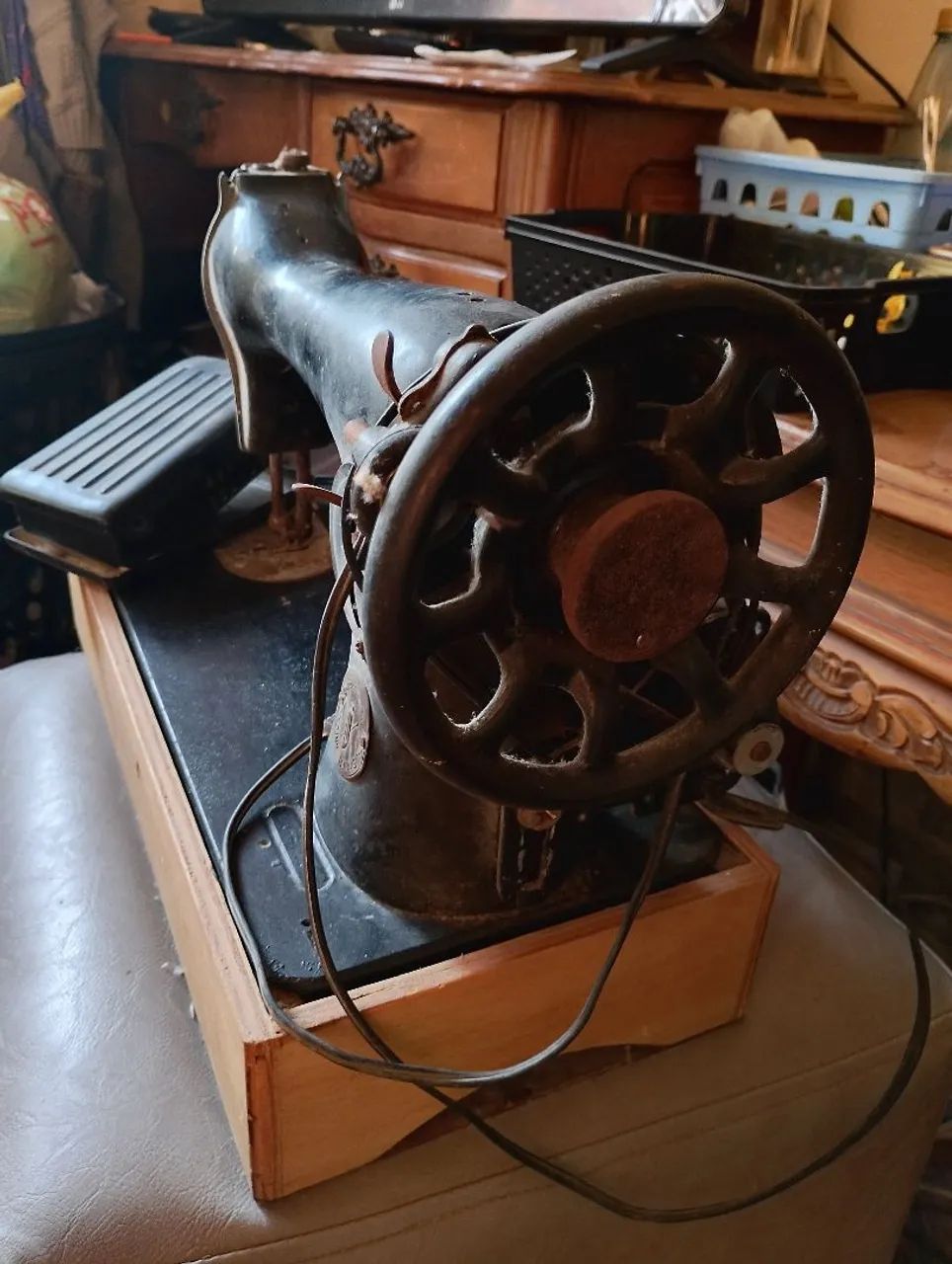Sewing Machine466413703209963522