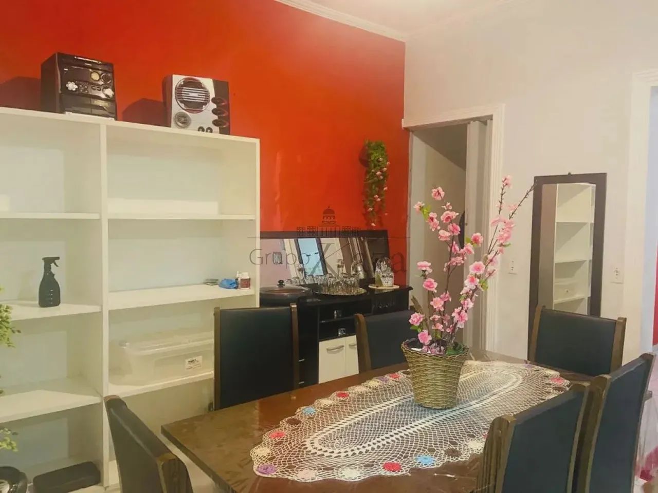 Casa para aluguel possui 350 metros quadrados com 3 quartos - Foto 2