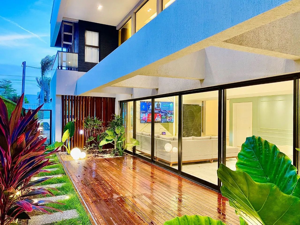 Elegante, sofisticada e pronta para morar. PORTEIRA FECHADA. - Foto 2