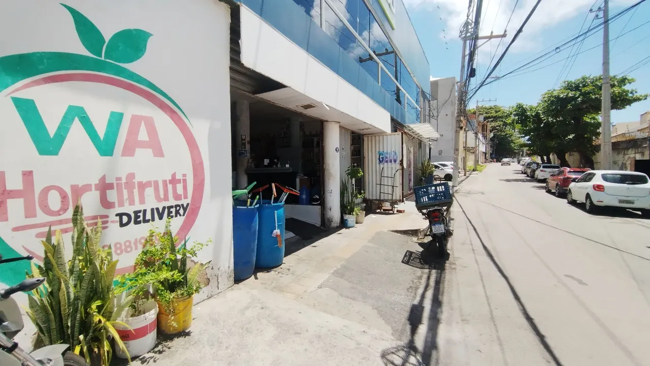 ALUGO EXCELENTE IMOVEL COMERCIAL FRENTE DE RUA EM PATAMARES.