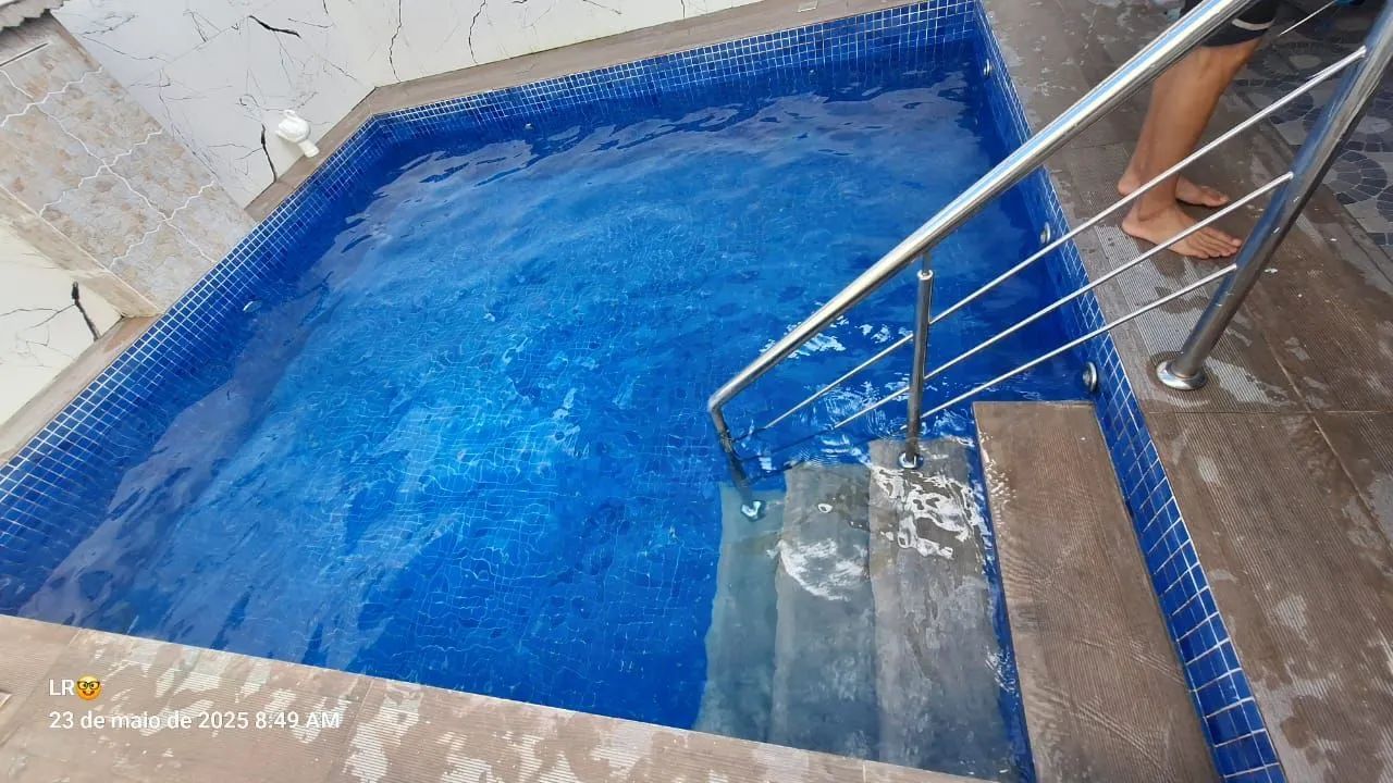 Serviço de limpeza de piscina  - Foto 2
