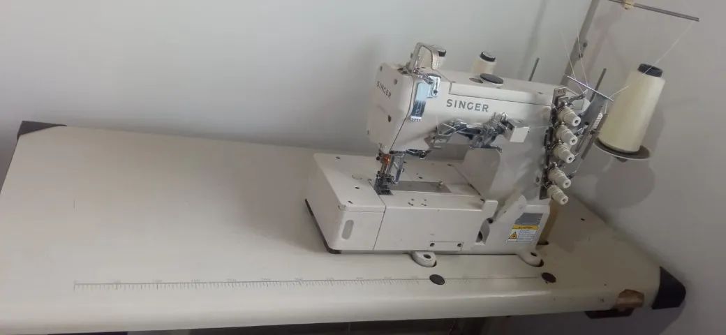Máquina Singer Galoneira Industrial
