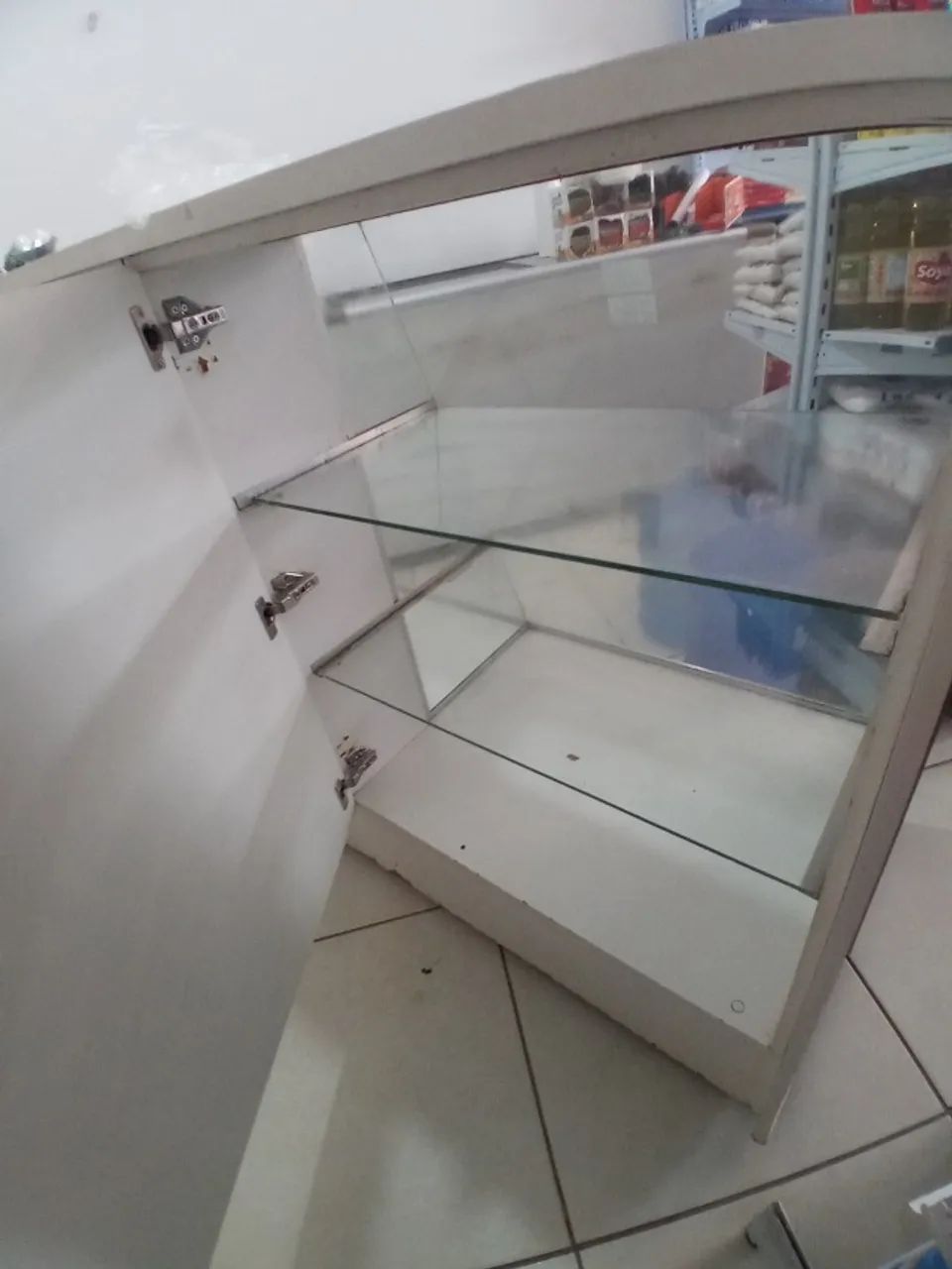 Balcão MDF PRA VENDER  - Foto 2