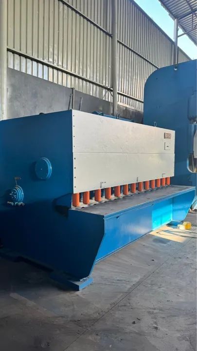 Guilhotina Hidráulica RIO NEGRO Capacidade: 3.000 x 1/2 - Foto 3