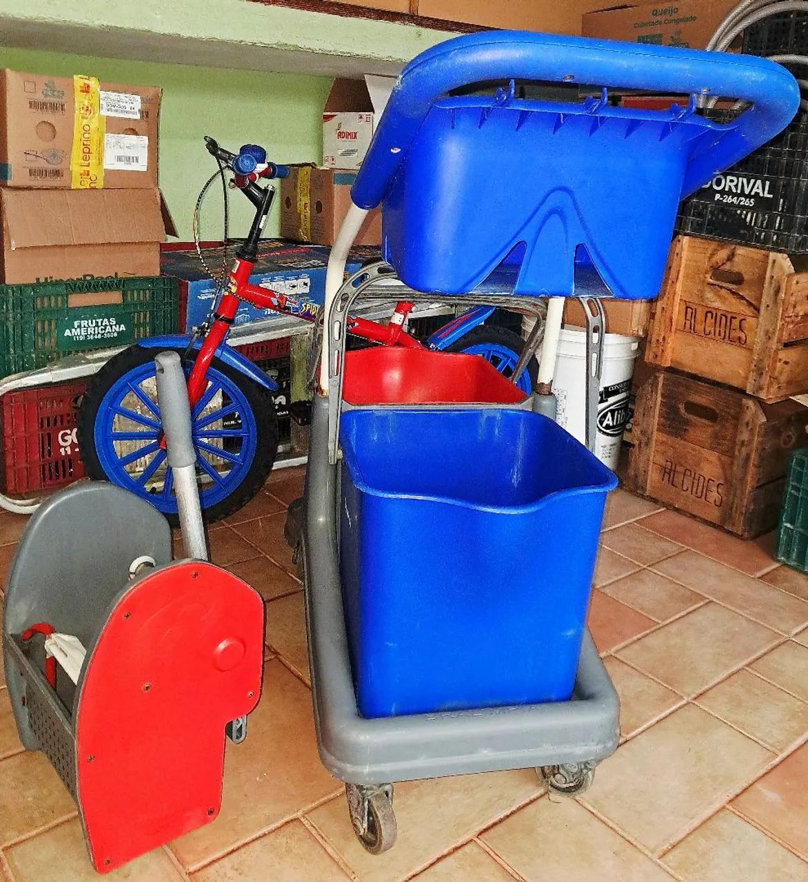 Carrinho Limpeza mop bralimpia usado vendo - Foto 5
