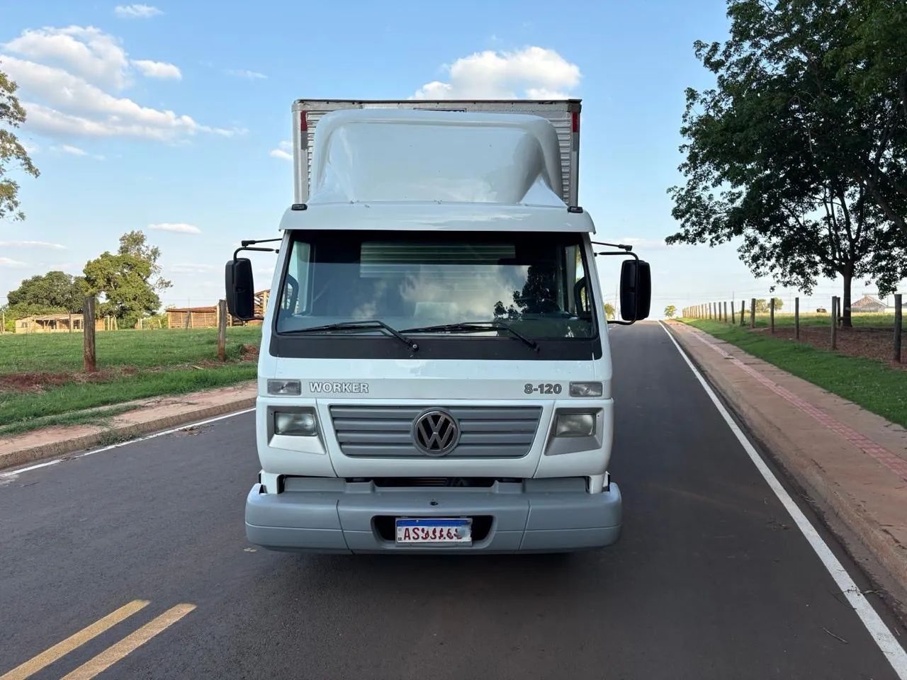 Vw 8.120 2010