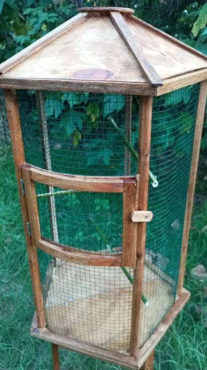 Gaiola para pássaros em madeira - Foto 4