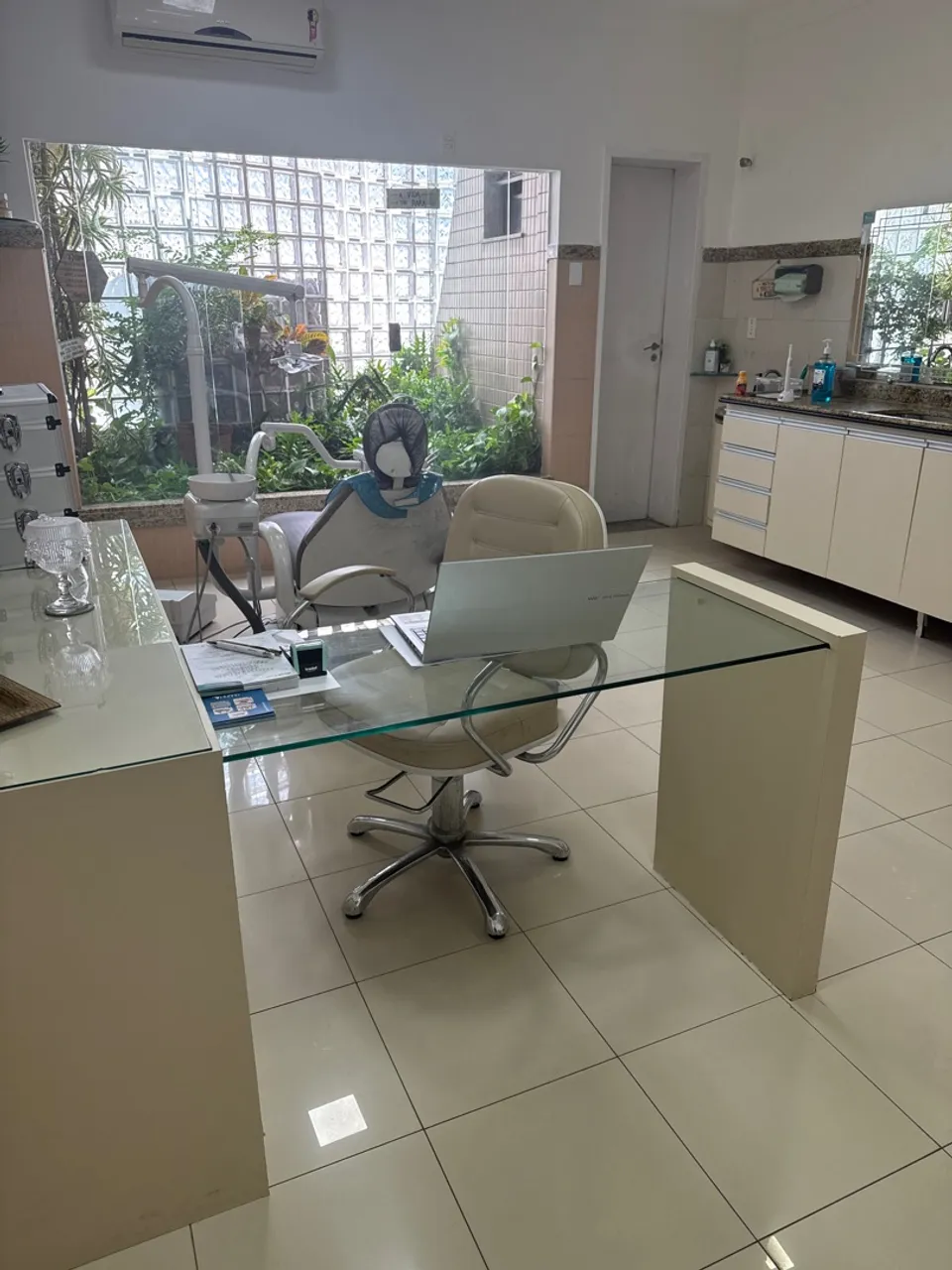 Alugo sala para dentistas (turno ou mensal ) valores promocionais