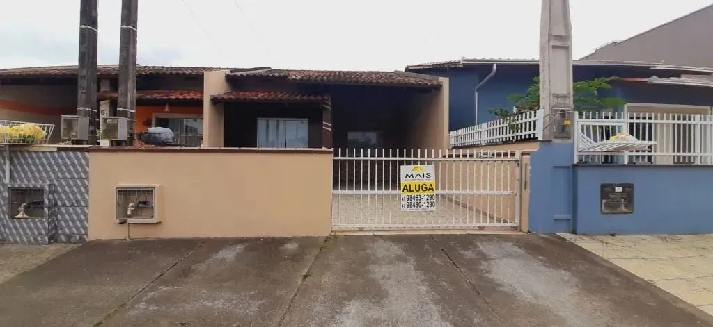 Imóvel para aluguel tem 85metros quadrados com 2 quartos no bairro Icaraí- Barra Velha - S