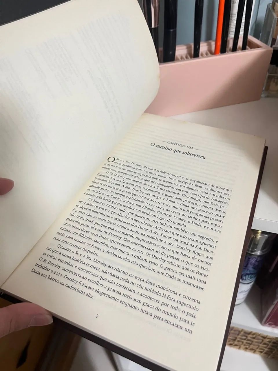 Harry Potter e a Pedra Filosofal - Edição Capa Dura - Foto 2