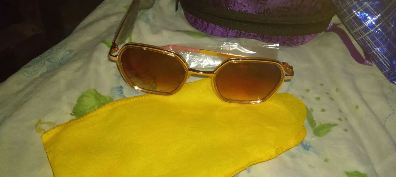 Vendo um óculos de sol novo - Foto 2