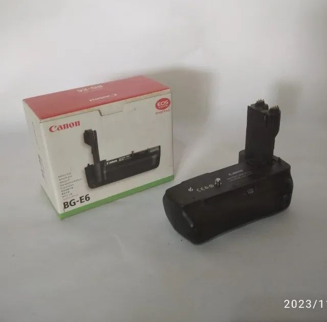 CANON 5D MARK II USADA Batery Grip Carregador 3 Baterias - Foto 2