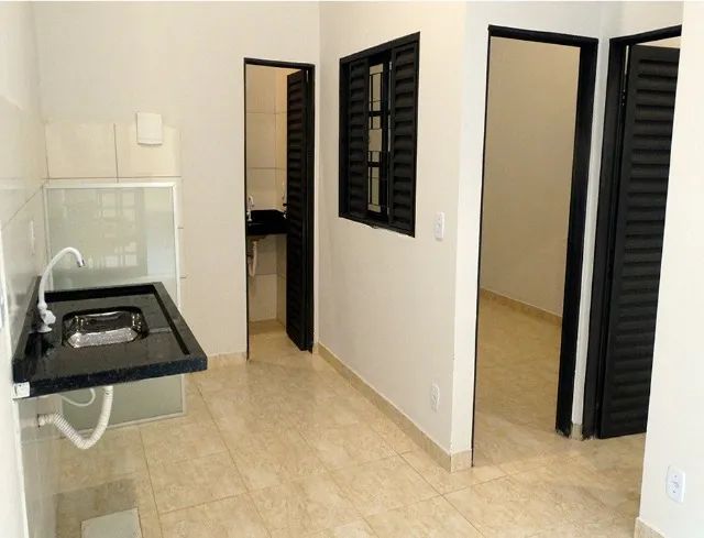 Conjunto de 10 kitnets ao lado da UFG Samambaia com Renda bruta 10 mil mês. - Foto 5