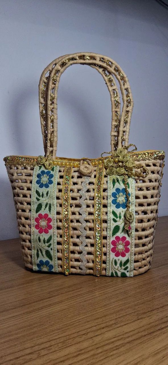 Bolsa Musa Lira - Nova, artesanal e exclusiva! - Foto 5