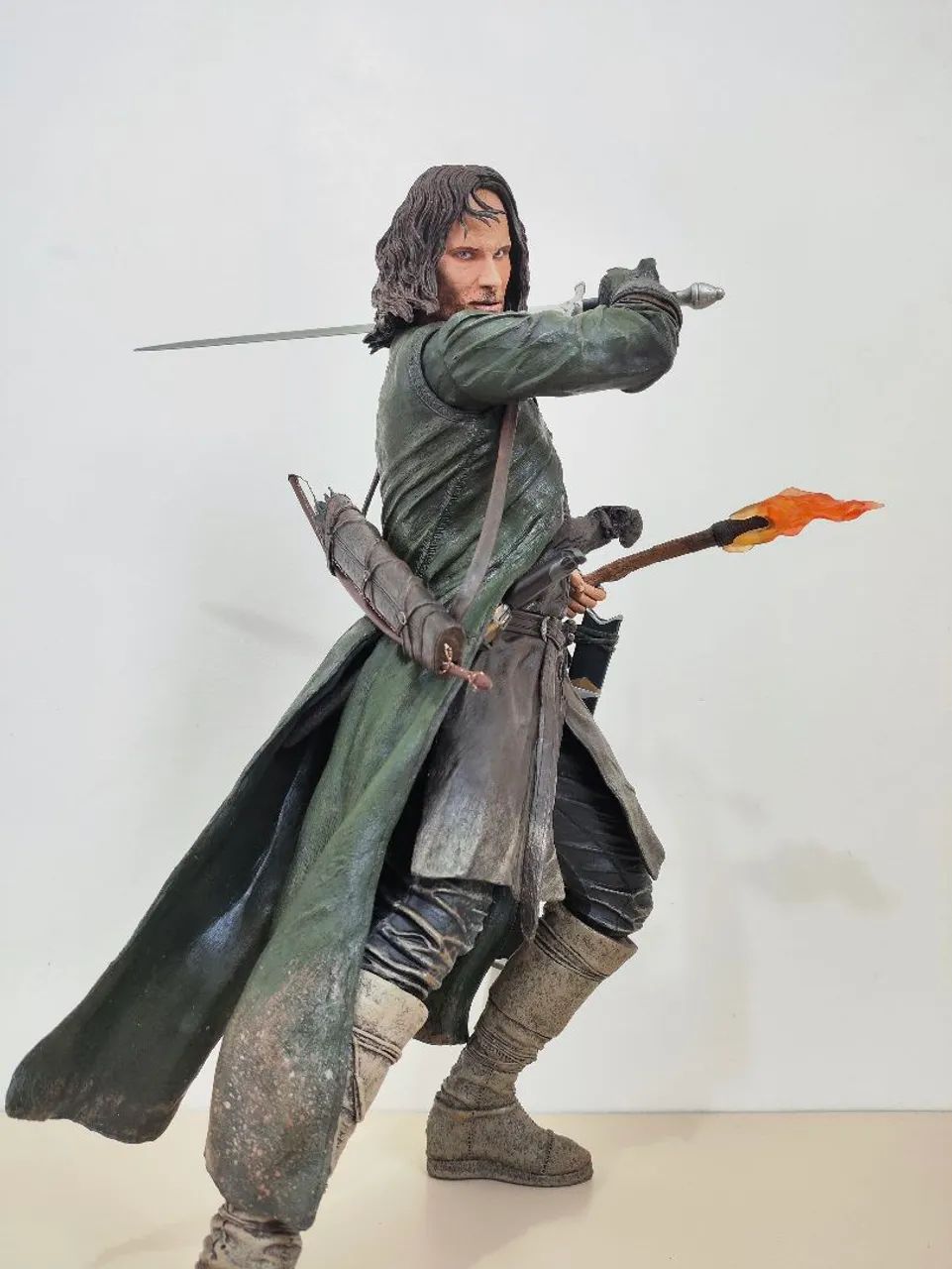 Aragorn Epic Scale Neca O Senhor dos Anéis - Foto 3
