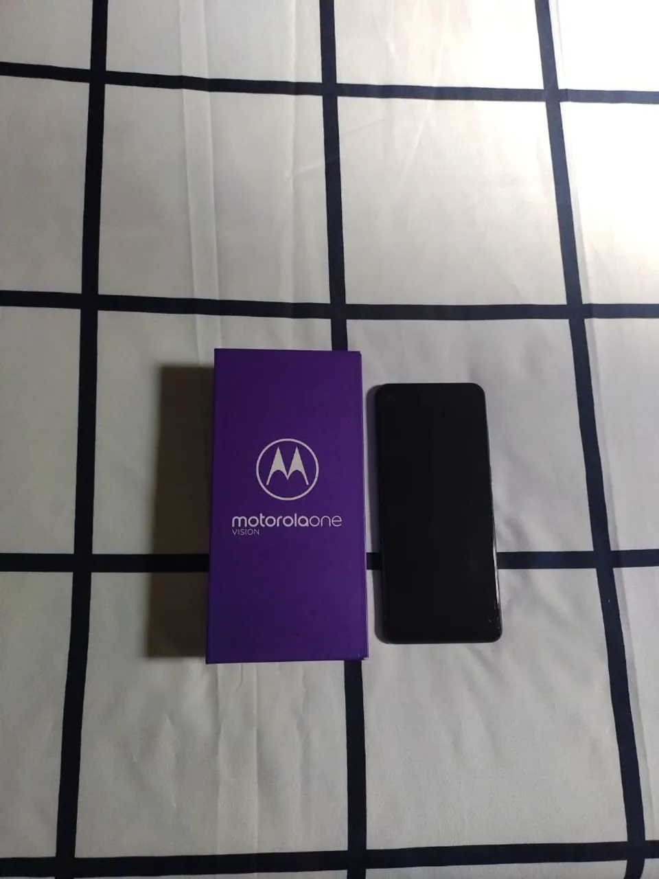 Motorola one vision