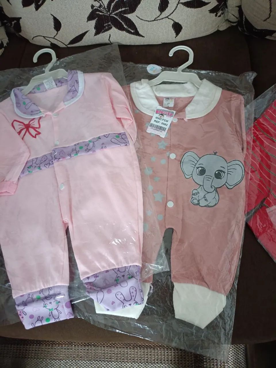 Lotes de Macacões e Bodies para Bebê - Diversas Cores e Modelos - Foto 5