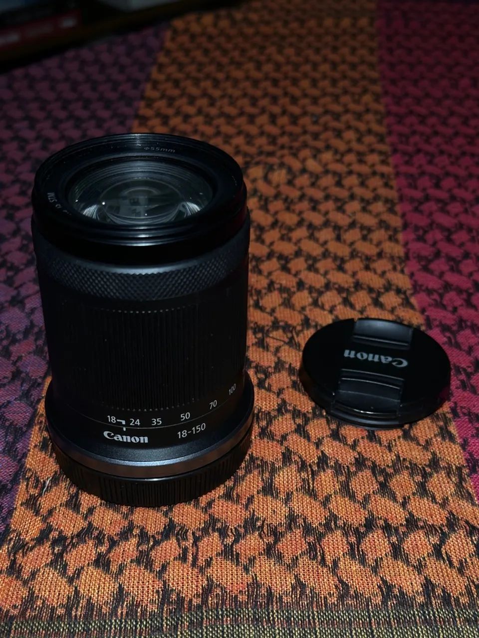 Lente Canon RF-S 18-150mm f/3.5-5.6 IS STM