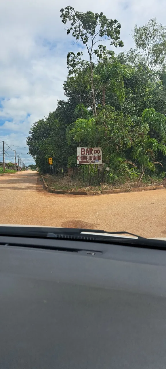 Vende-se Terreno 10x25 Documentado transferência na hora.