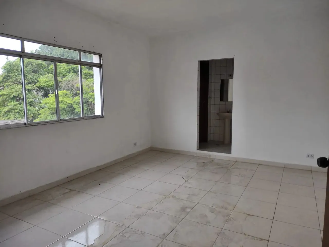 Sala comercial para aluguel tem 25M em Vila dos Remédios / Vila Jaguará - São Paulo - SP