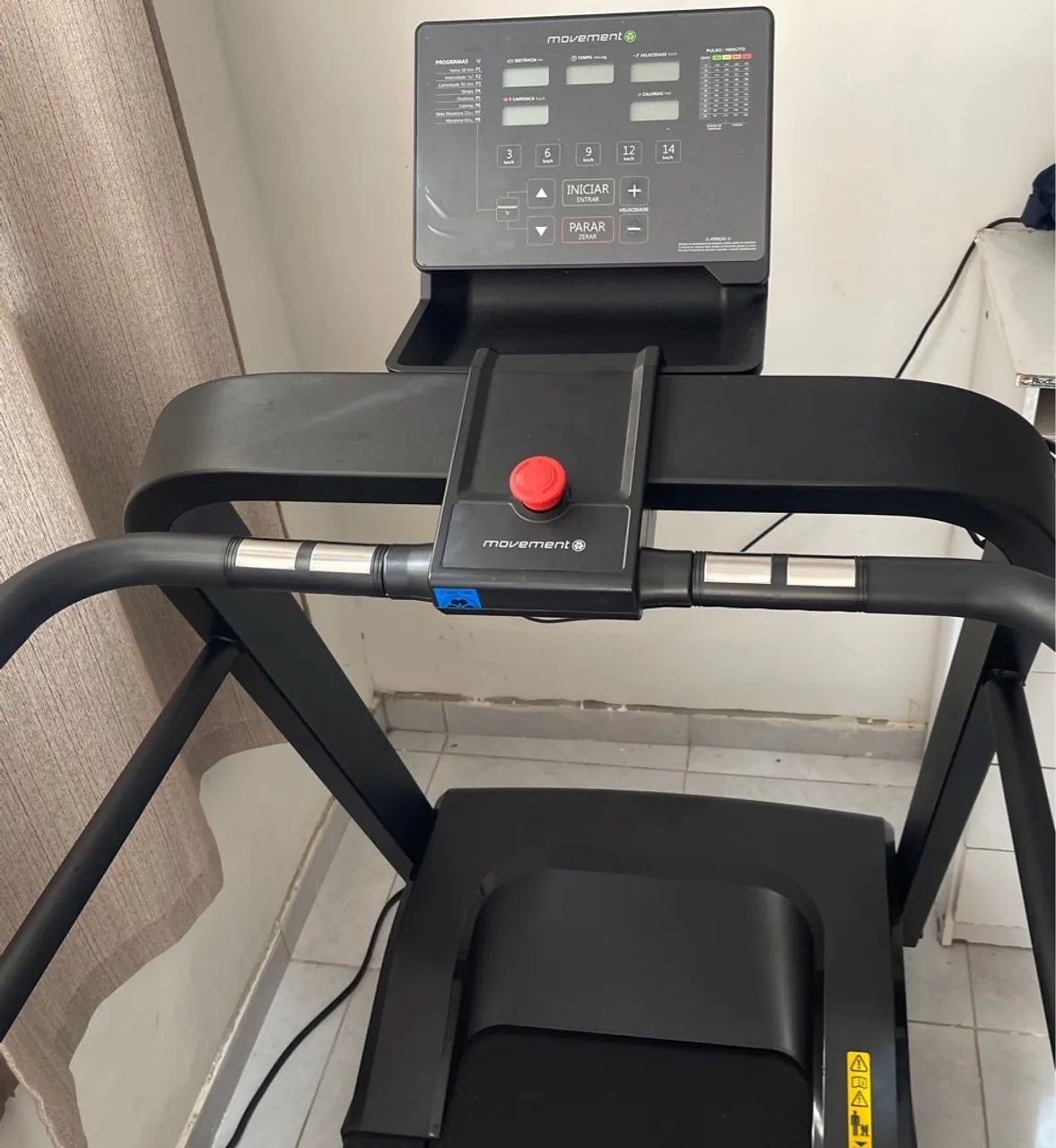 Esteira profissional MOVEMENT com 1 ano de uso. - Foto 2