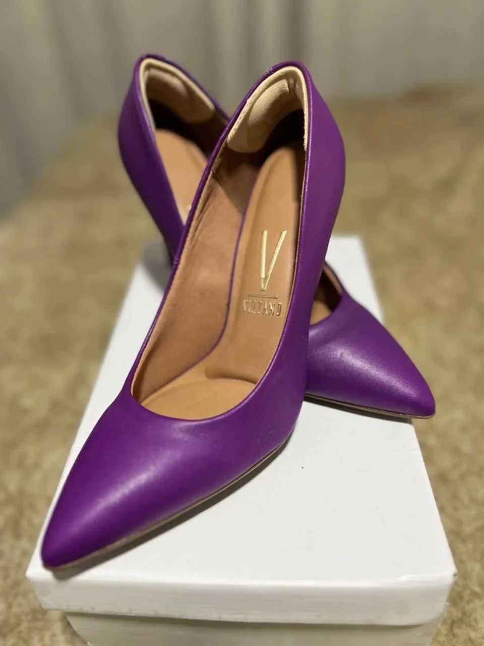 Scarpin Vizzano Roxo - Elegância e Conforto
