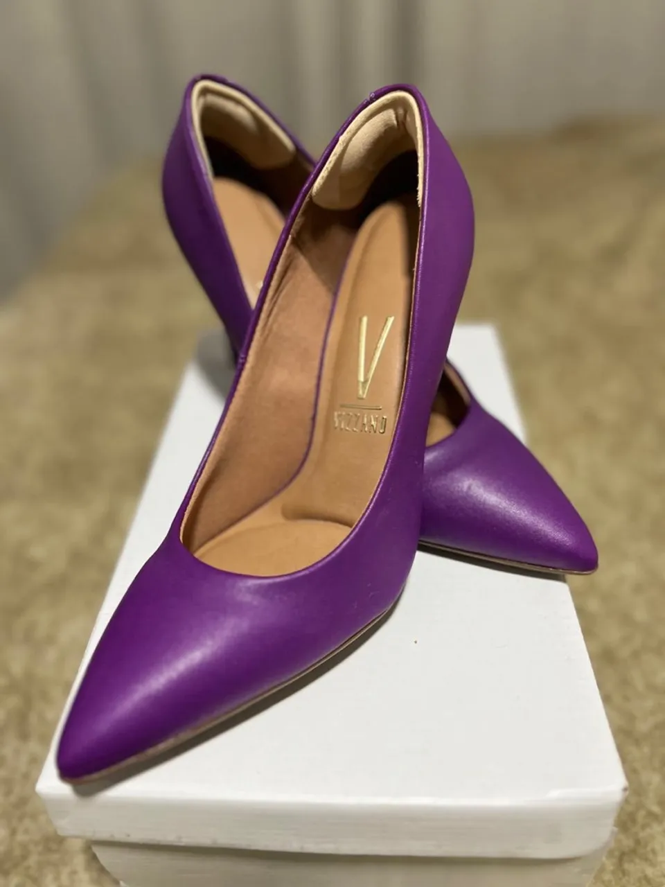 Scarpin Vizzano Roxo - Elegância e Conforto