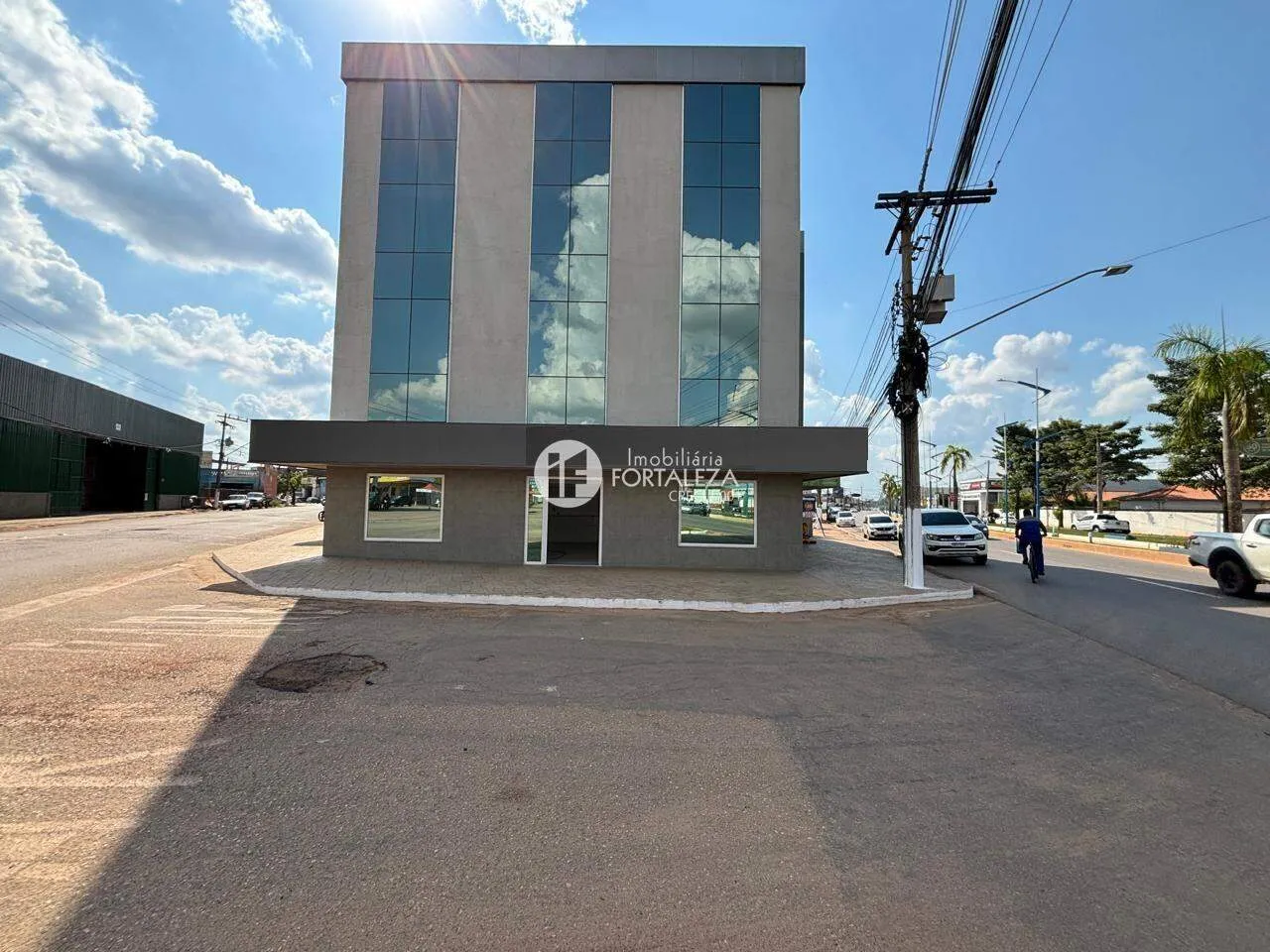 Prédio para aluguel, Via Chico Mendes - Rio Branco/AC