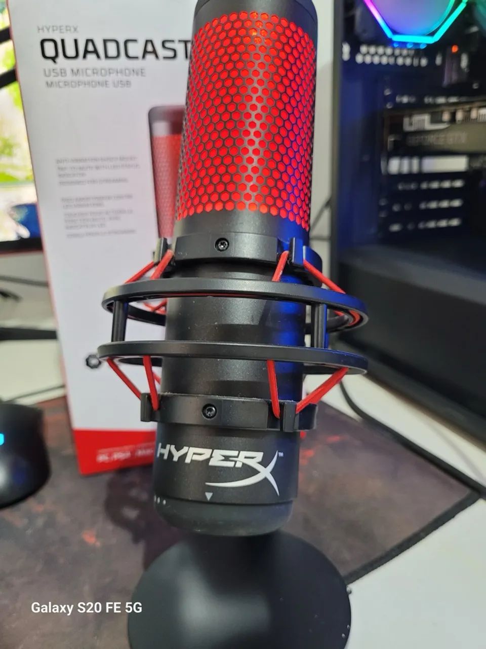 Microfone USB HyperX QuadCast