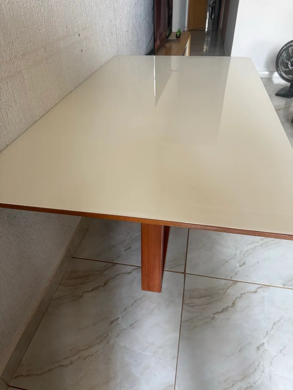 Mesa com 6 cadeiras ( entrega grátis) - Foto 2
