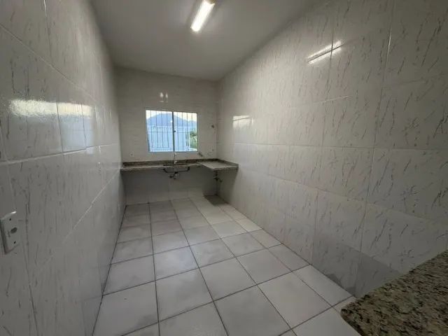 LC Vendo casa com garagem no São Pedro. - Foto 4