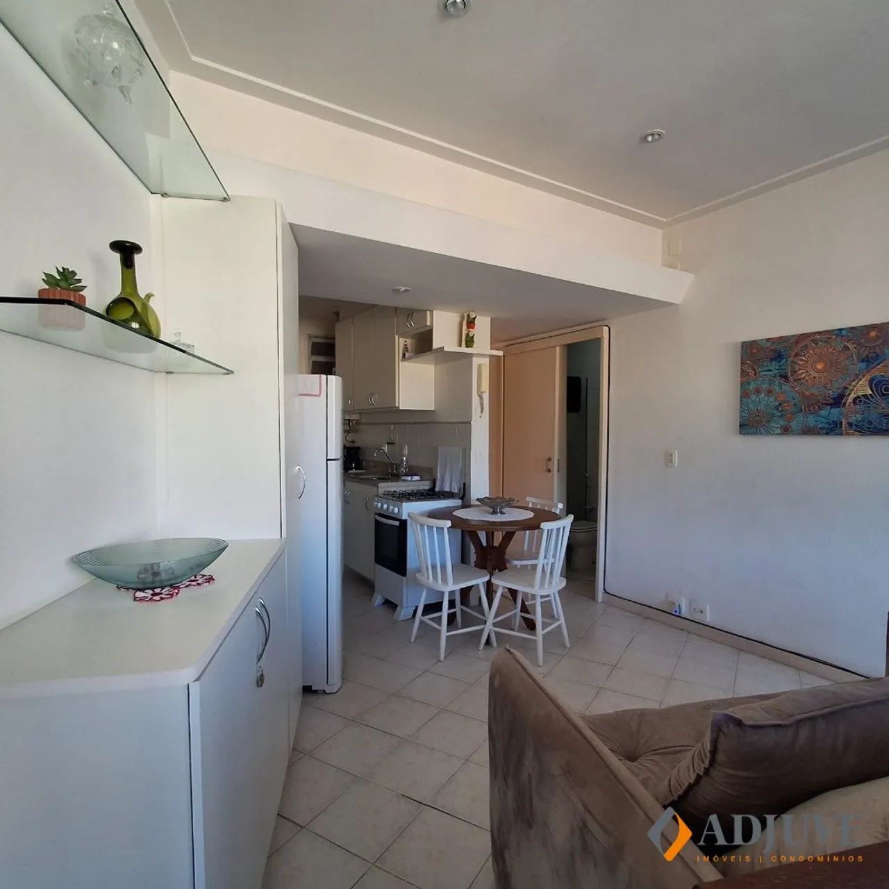 APARTAMENTO MOBILIADO A VENDA N CENTRO - Foto 4