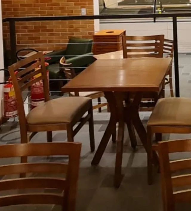 conjunto de mesa com 4 cadeiras - Foto 3