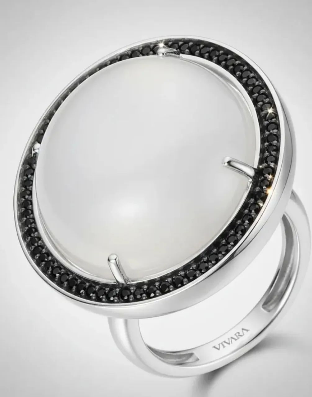 Anel Elegance Vivara em Prata, Quartzo e Espinélios. - Foto 2