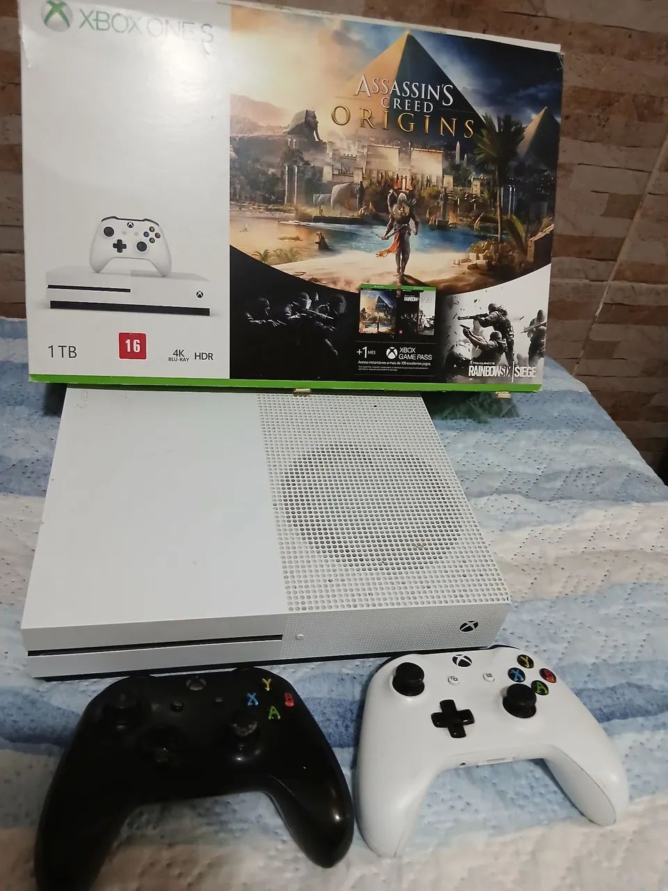 Xbox one s 1TB 