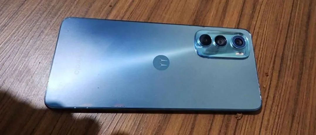 Moto edge 30 256gb  - Foto 3